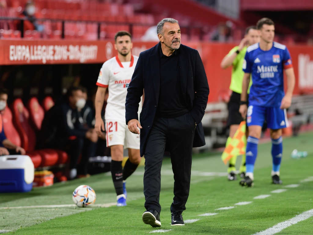 速传球撕破 速传球撕破